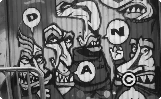 Graffiti DNA Tri Postal Lille